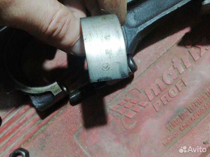 Запчасть для двигателя от классической модели лада