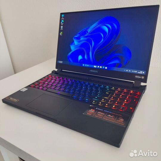 Gigabyte Aorus 15/240Гц/i7 10870H/RTX3060/32Gb/1Tb