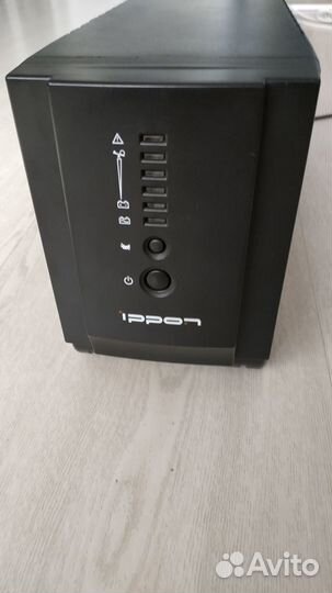Ippon Smart Power Pro 2000