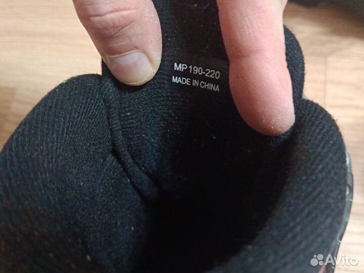 Горнолыжные ботинки детские 150/165. 190/220