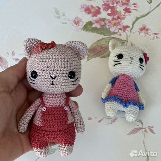 Вязаная игрушка ручной работы