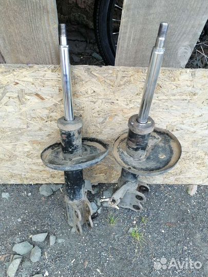 Амортизатор тойота sprinter