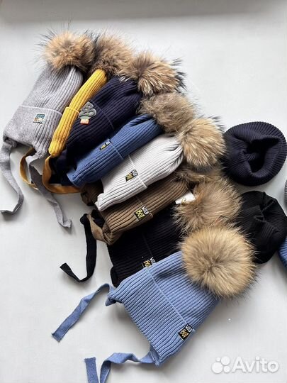 Шапки со снудом натуральный помпон