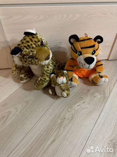 Мягкие игрушки мишка ежик тигр