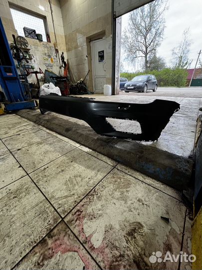 Бампер передний для Volkswagen Tiguan