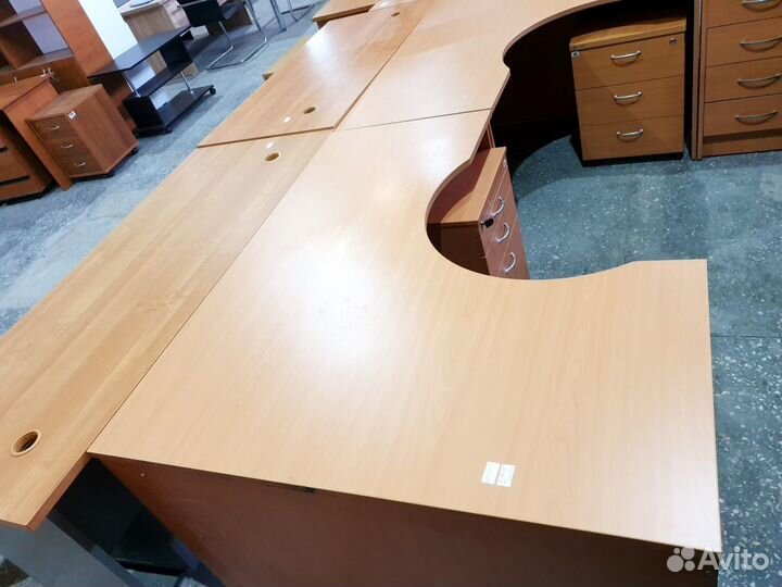 Стол компьютерный письменный офисный угловой бу