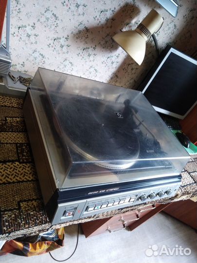 Проигрыватель винила.Вега 109с