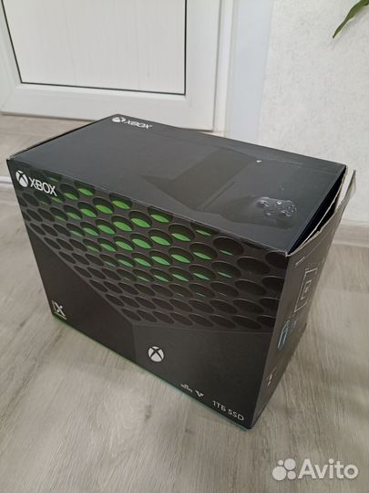 Xbox series х 1tb