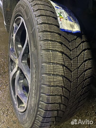 Колеса в сборе r17 зимние