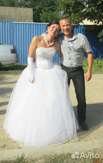 Свадебное платье