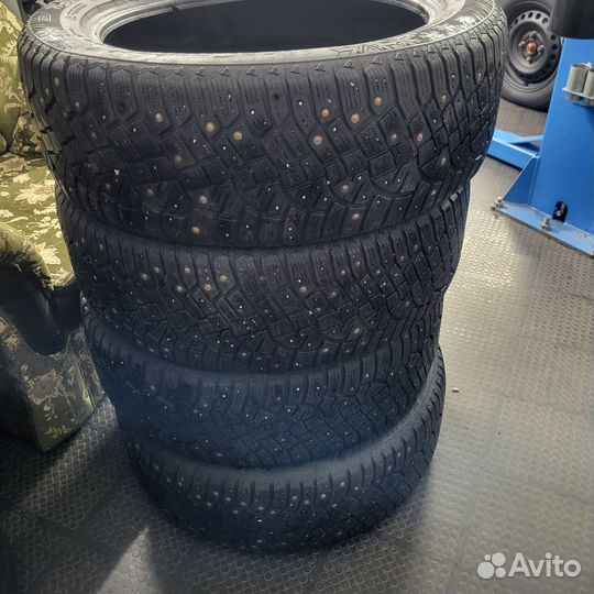 Continental IceContact 2 235/55 R20 105T