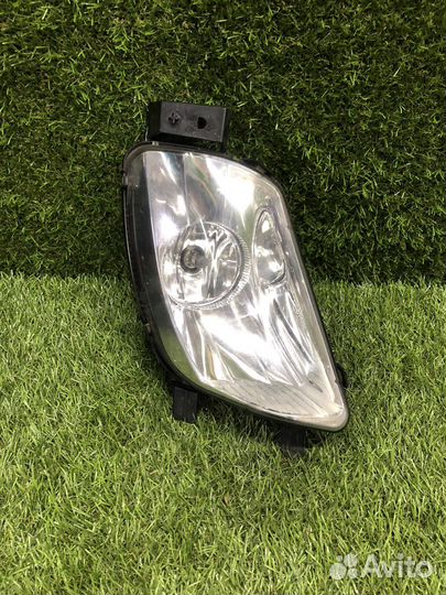 Противотуманная фара передняя правая Peugeot 308