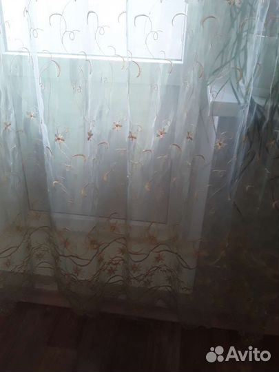 Шторы для гостиной.зала.изумрудный цвет