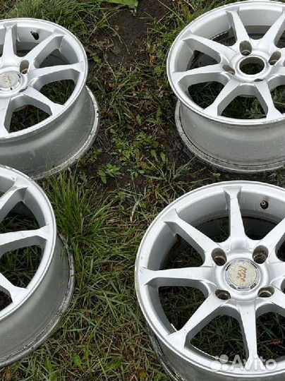 Литые диски R15