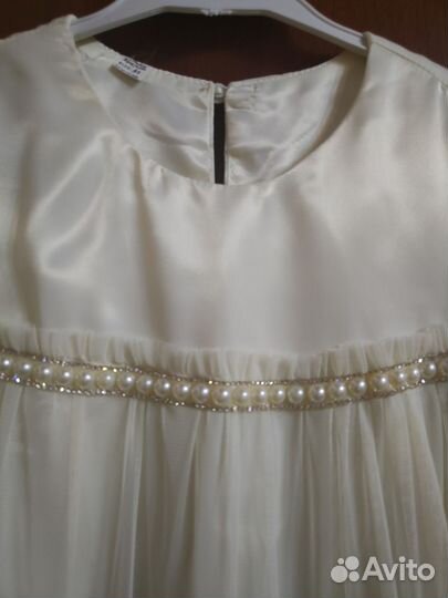 Платье нарядное для девочки 38 размер