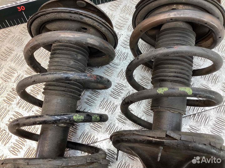 Амортизатор/стойка передняя правая Kia Sportage