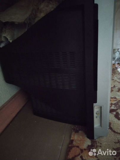Телевизоры 2 шт б/у рабочие