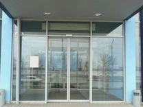 Двери раздвижные стеклянные для б�ольниц безопасн
