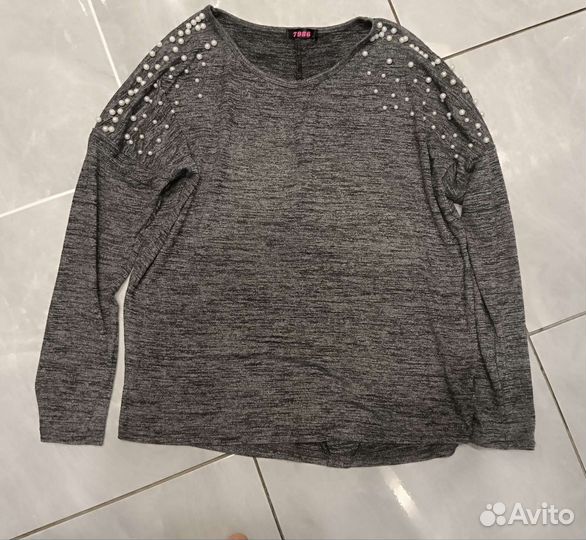 Вещи женские 46-48