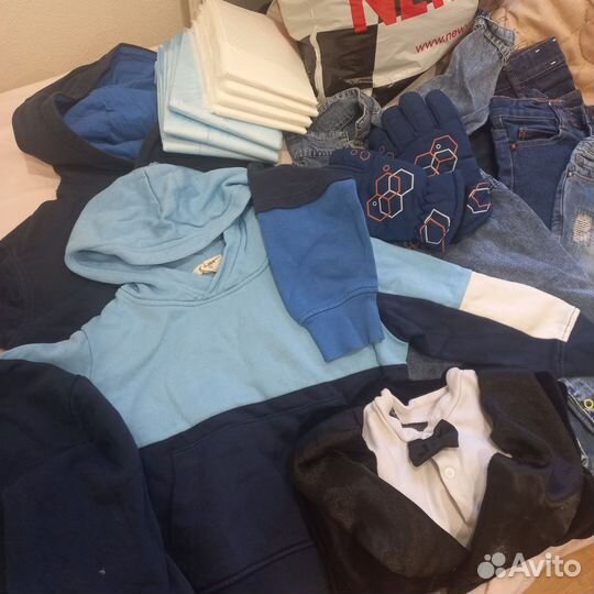 Детские вещи с пакетом