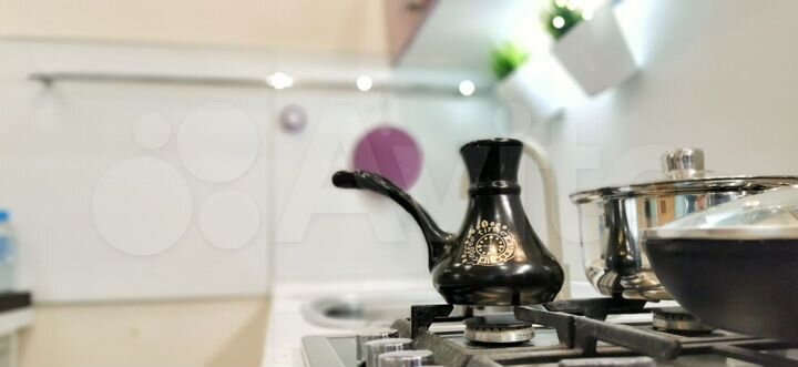 2-к. квартира, 52 м², 2/4 эт.