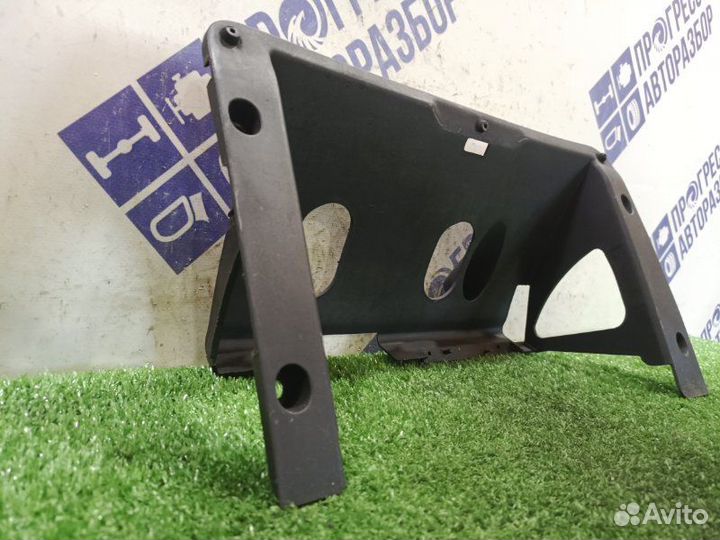 Обшивка салона Hyundai Terracan внедорожник 2.5