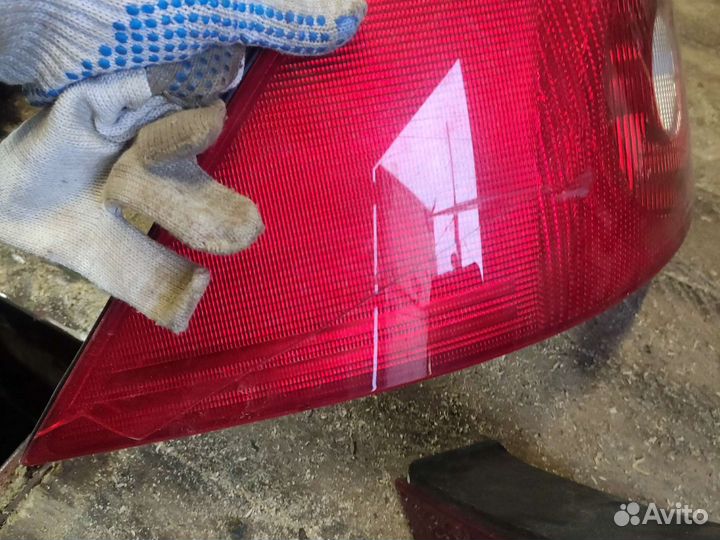 Фонари Форд Мондео 3 задние