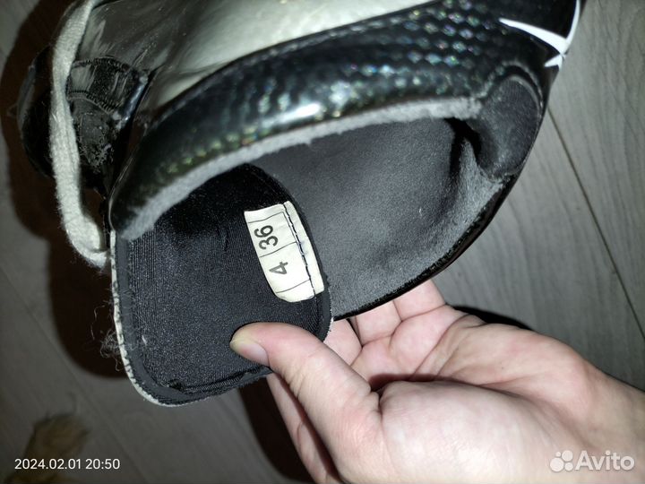 Конькобежные коньки,36 рр