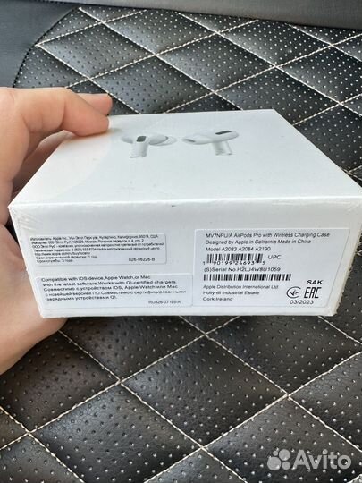 Наушники AirPods Pro