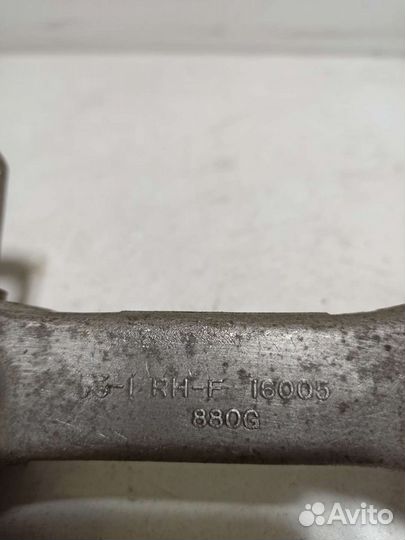 Опора двигателя honda civic 5D R18A2 правая