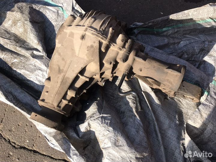 Прередний редуктор Мерседес мл 164