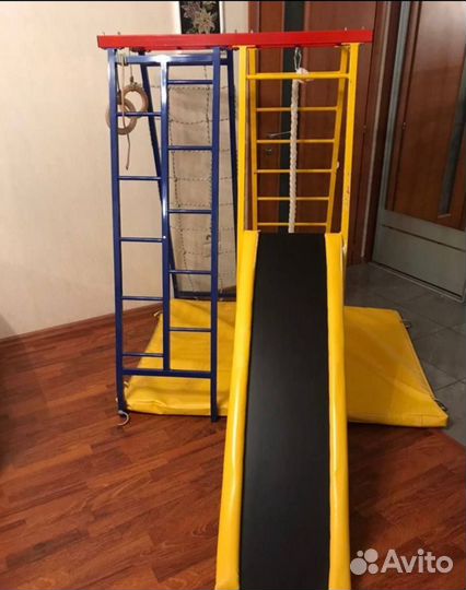 Детская шведская стенка