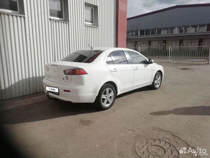 Mitsubishi Lancer 1.5 AT, 2010, 270 000 км