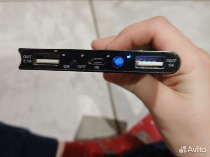 Повербанк mitsubishi (fuso)