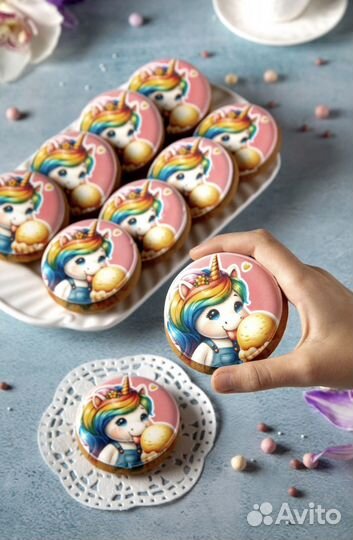 Помощник в пряничную мастерскую