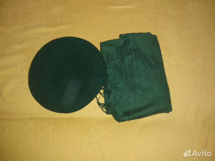 Берет и шарф (комплект)