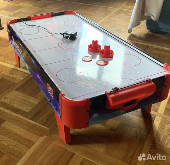 Настольный аэрохоккей