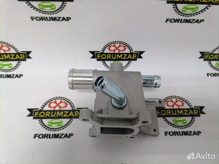 Фланец двигателя системы охлаждения Ford Focus