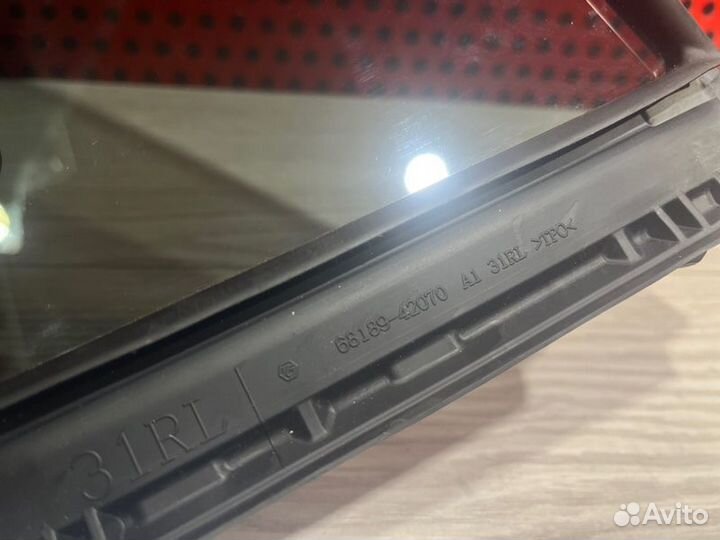 Форточка двери задняя левая Toyota Rav 4 XA50 2021