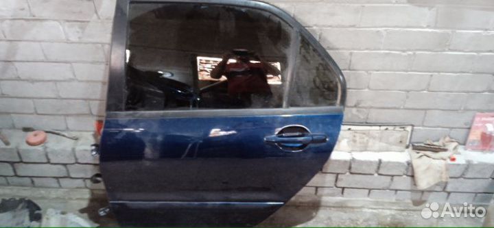 Дверь боковая задняя левая Mitsubishi Lancer 9