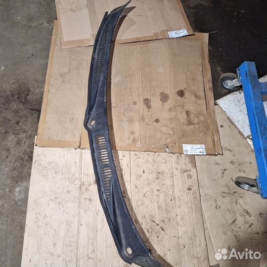 Водосток жабо Mercedes-Benz ML W163 Водосток жабо