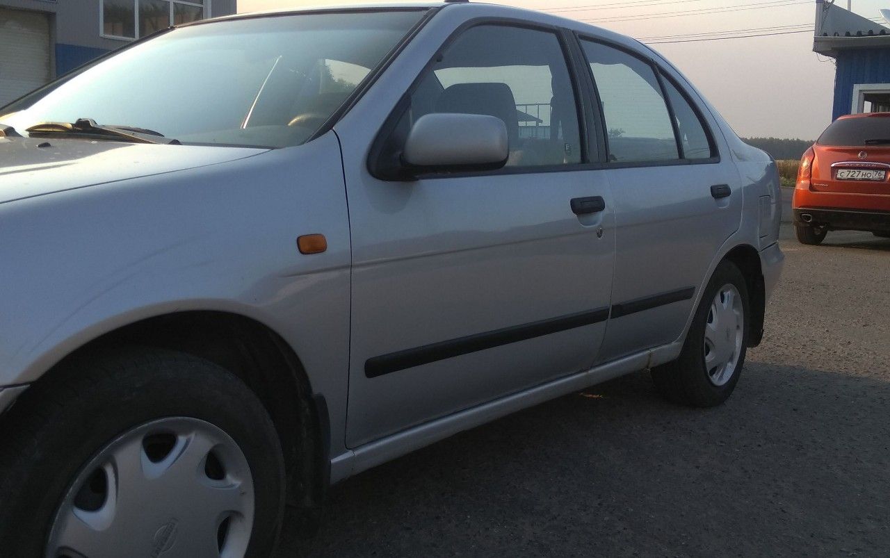 Nissan Almera: фото владельца