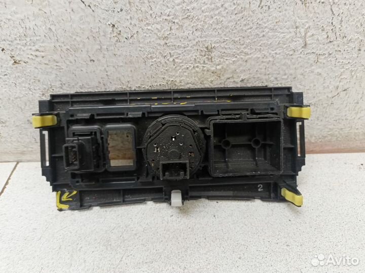 Блок кнопок настройки подвески