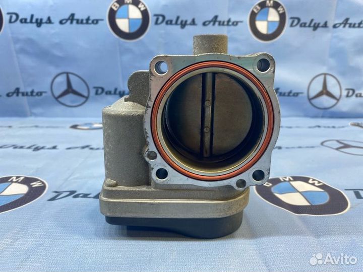 Дроссельная заслонка Bmw 525I E39 M54B25 2002Г