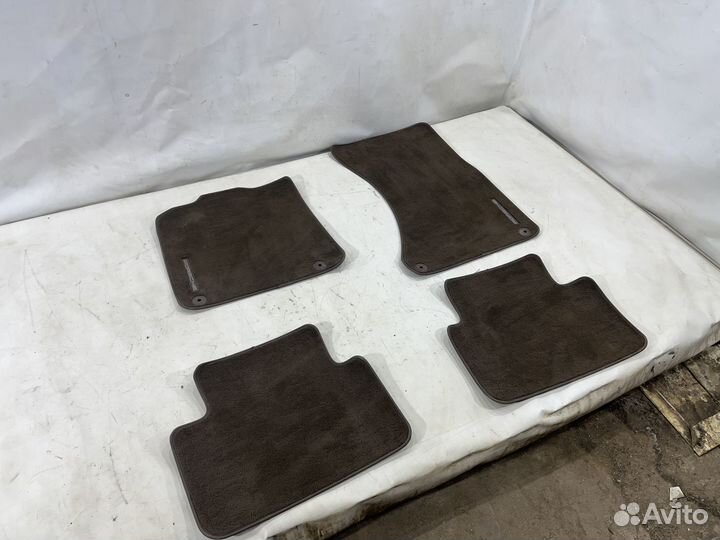 Коврики велюровые коричневые Porsche Macan 95B