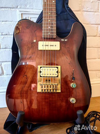 Электрогитара