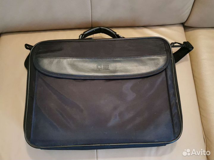 Сумка для ноутбука 16 дюймов case logic