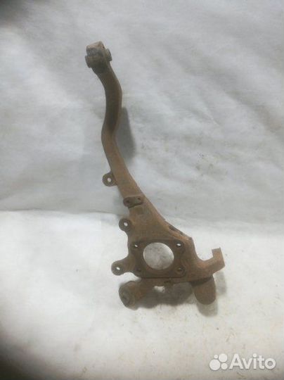 Кулак поворотный задний левый Hyundai Sonata 4