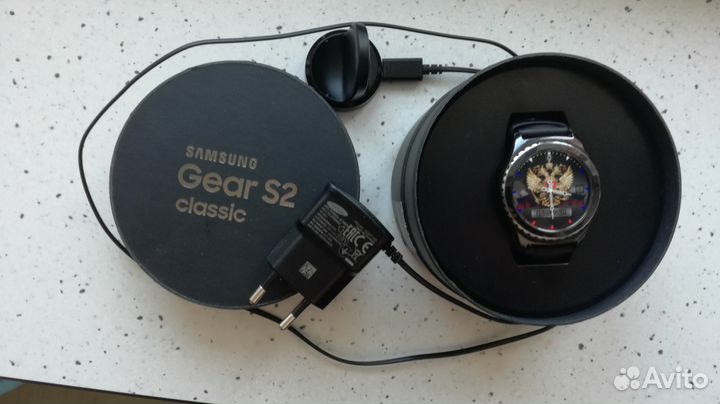Смарт-часы samsung Gear S2 Classic