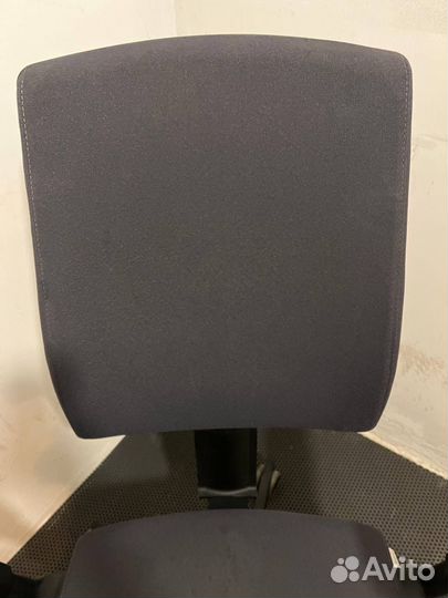 Эргономичное офисное кресло Profim Raya